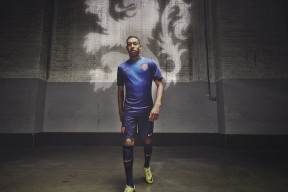九游体育下载-巅峰对决，JackeyLove、姆巴佩与勇士的战术博弈